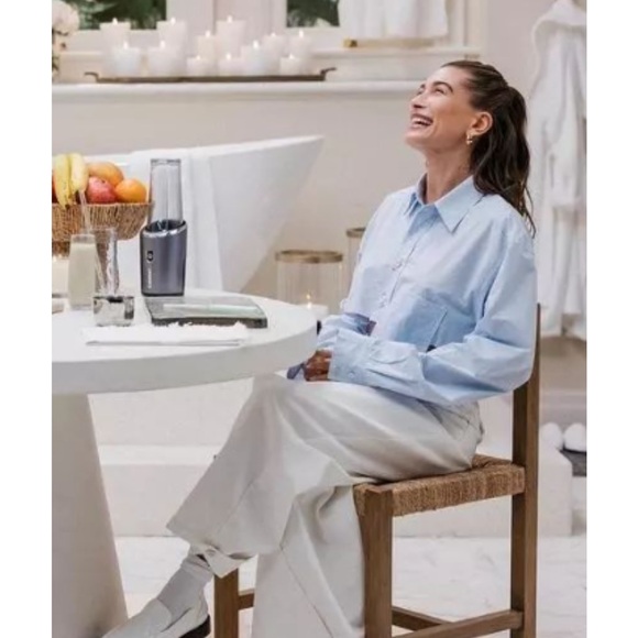 Source Unknown Blue Cropped Shirt - Picture 1 of 4